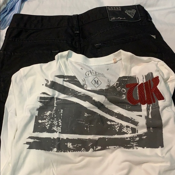 Guess outfit - Picture 6 of 6